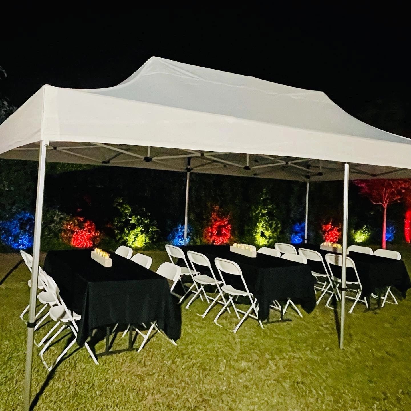 How Many Tables Fit under a 10X20 Tent: Maximize Your Space!