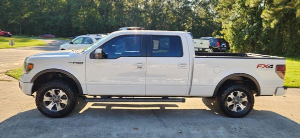 2014 Ford F-150 SuperCrew Cab FX4