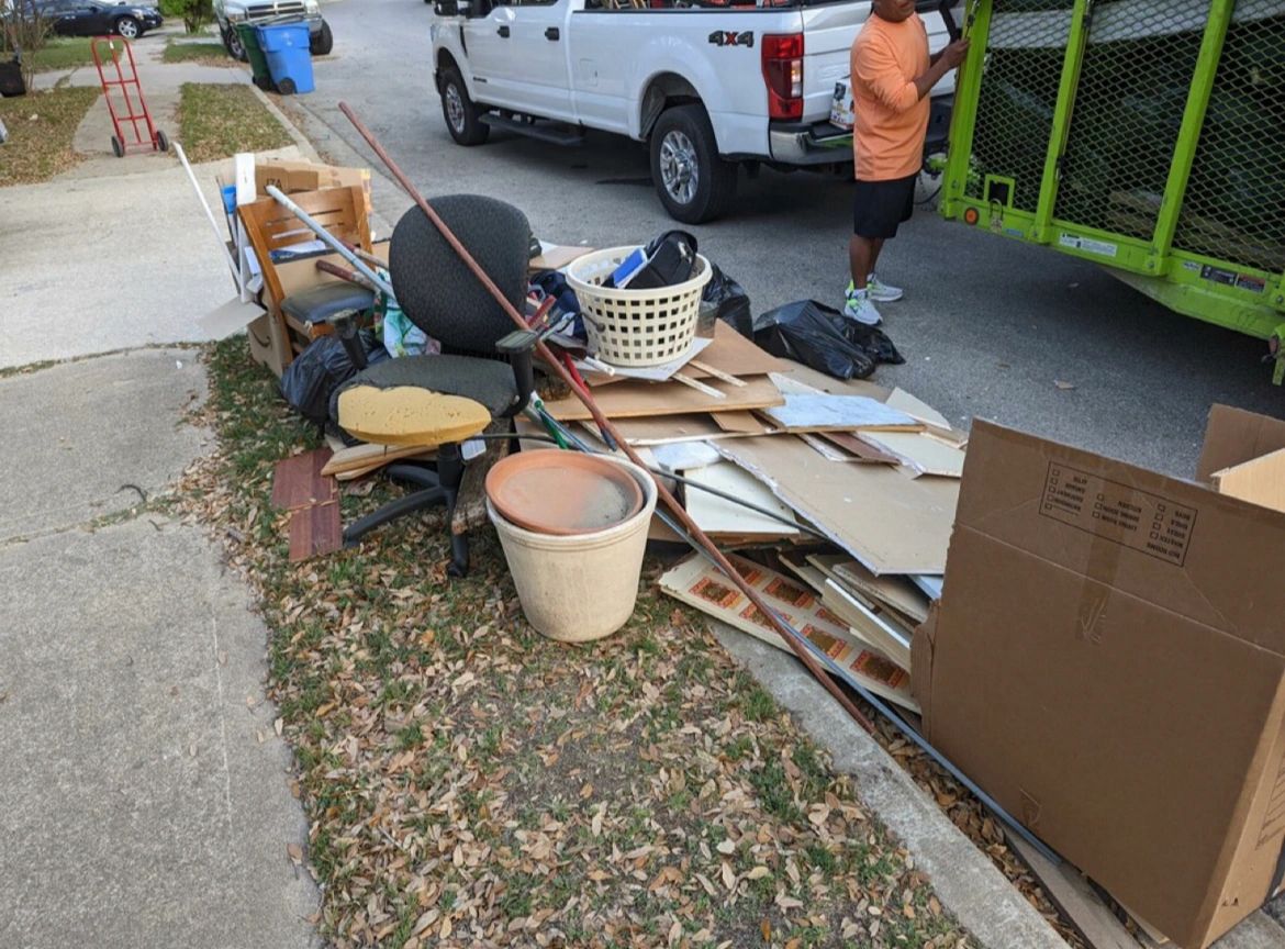 Round Rock TX junk haulers