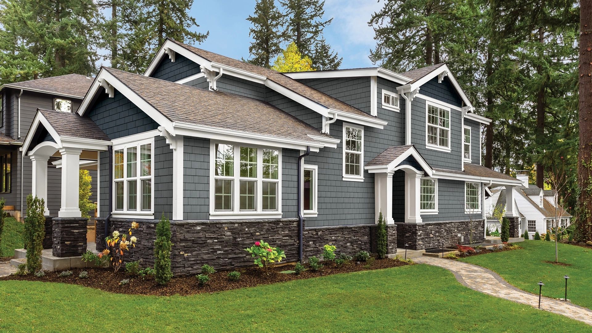 Royal Exteriors Vinyl Siding, Roofing Companies, General Contractor