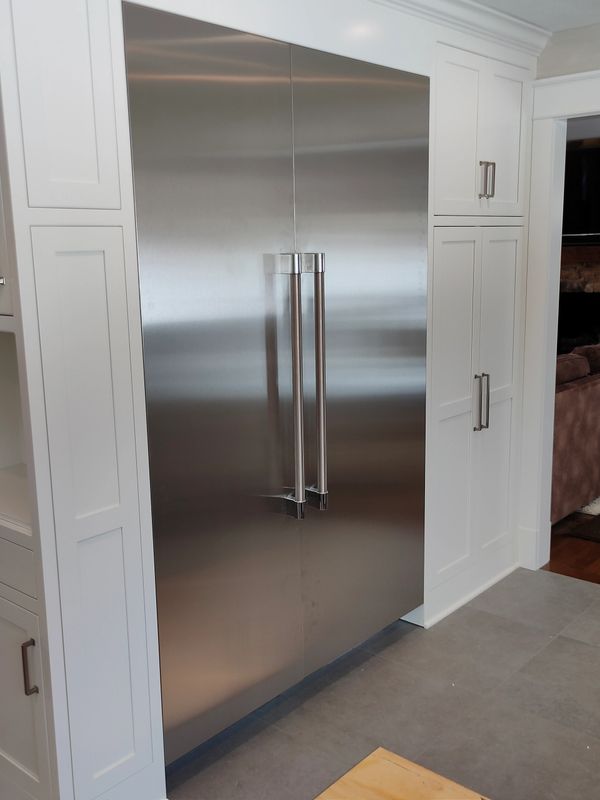 refrigerator; built-in refrigerator, refrigerator columns