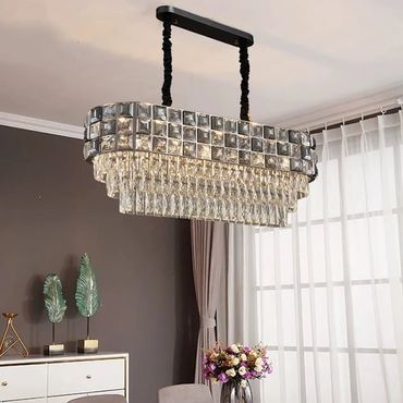 Luxury and fashion pendant lamp with LED bulbs