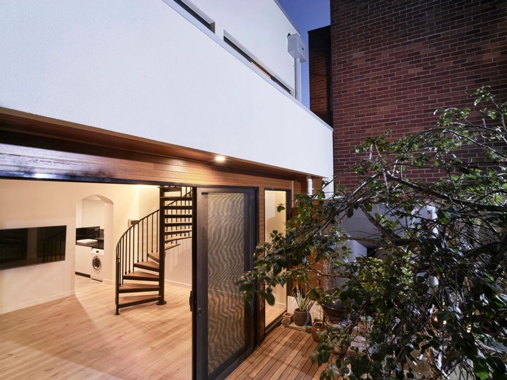 Parkville Residence