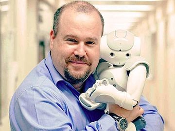 Prof. Gal Kaminka, head of the Robotics and Artificial Intelligence Lab at Bar-Ilan University. 