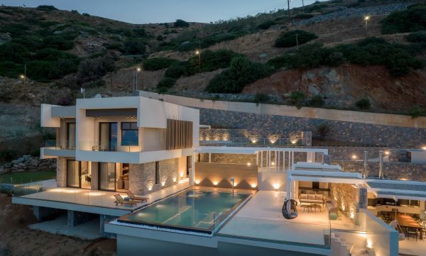 Villa N