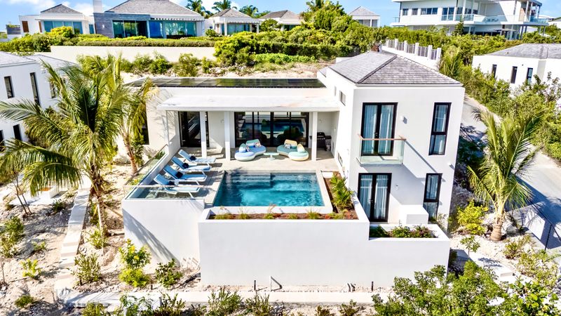 Villa J