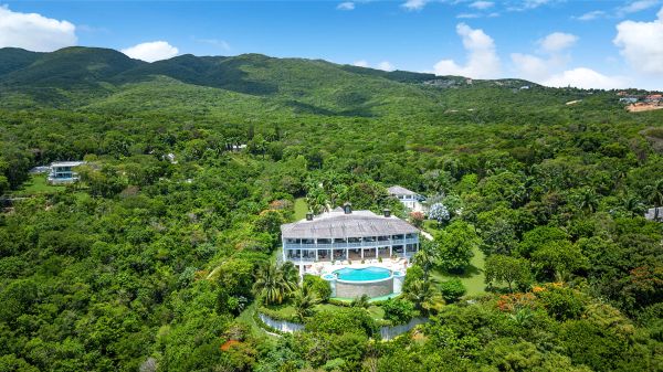 Estate Villa