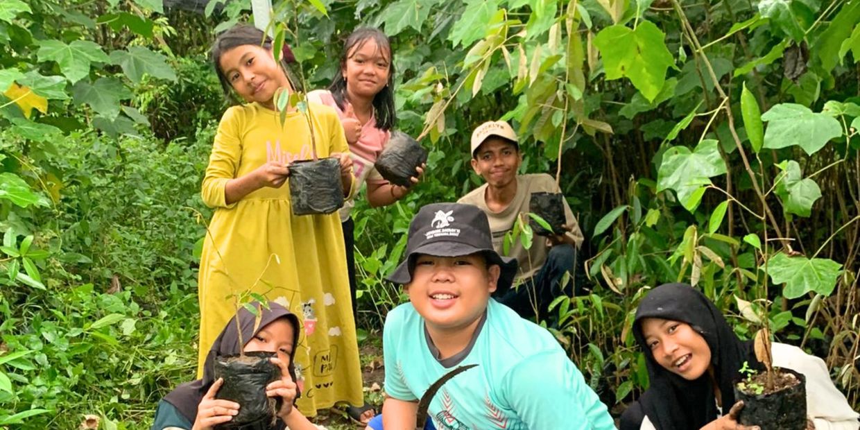 how Eastern Opportunities supports students.