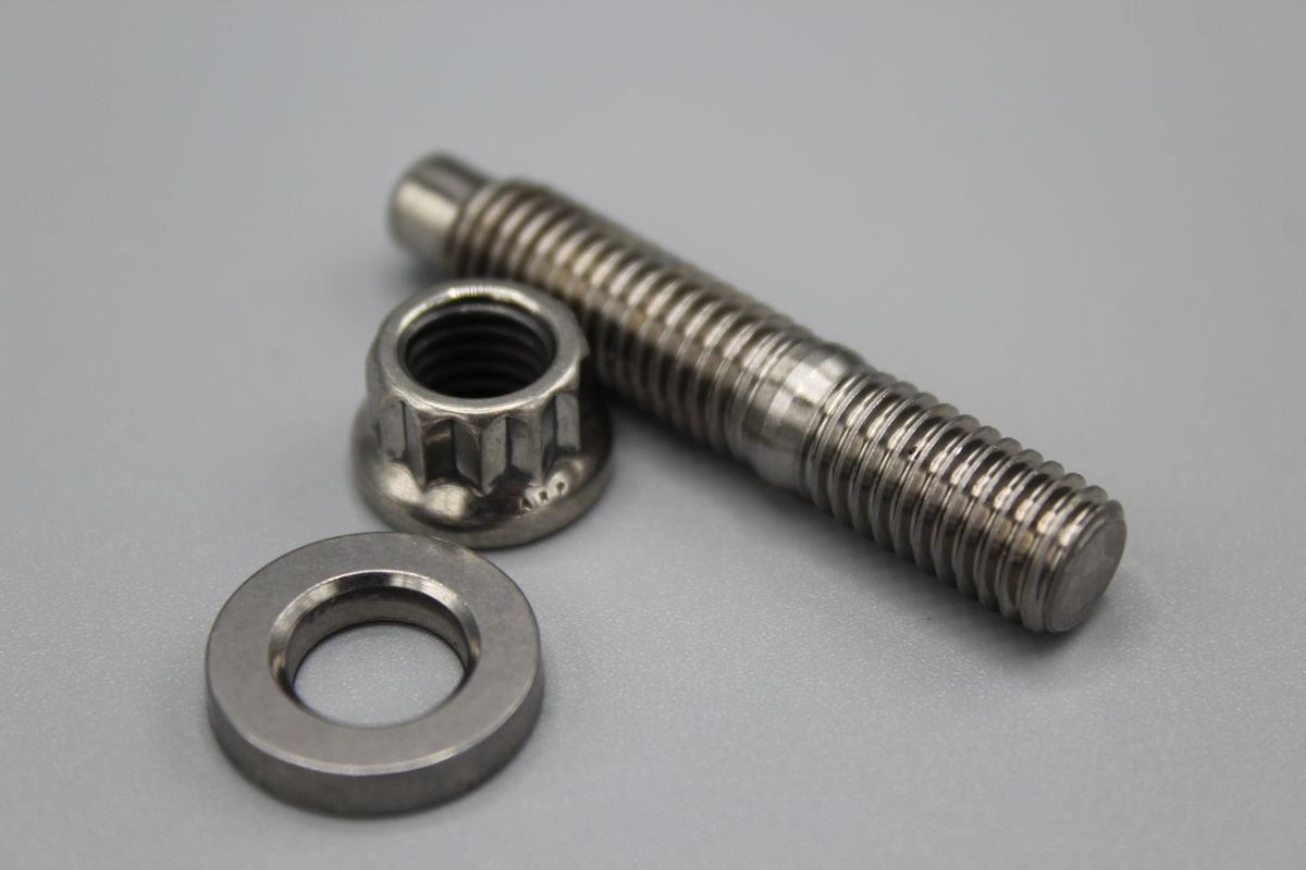 ARP EXHAUST MANIFOLD STUD, NUT, WASHER SET (M8)