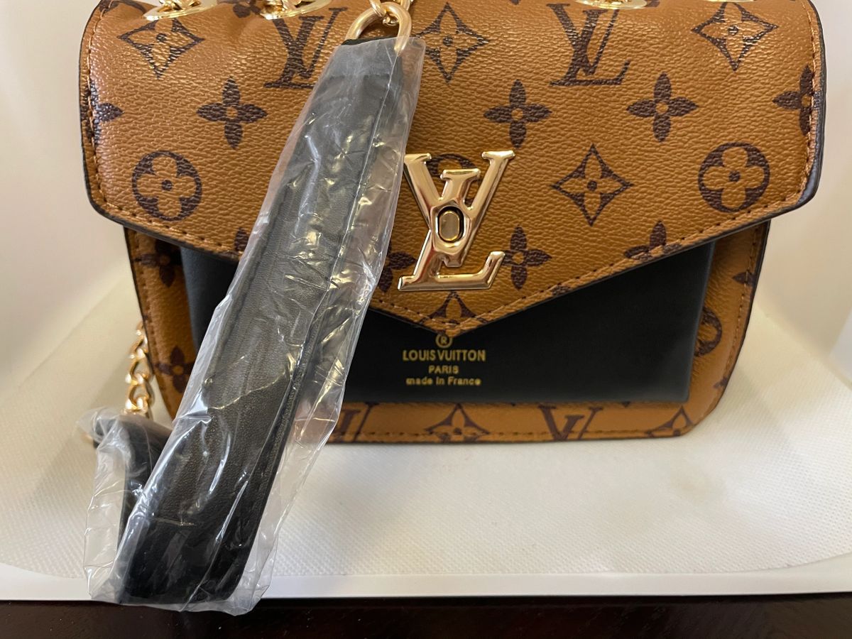 Louis Vuitton Envelope purse