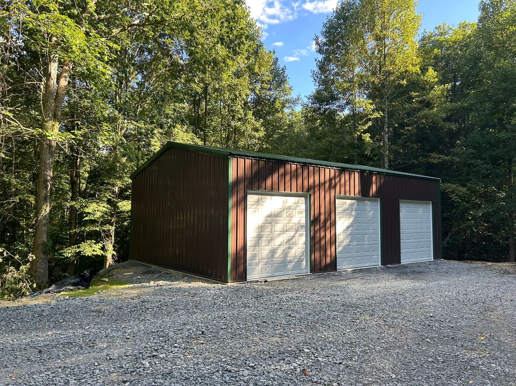 Steel cold formed building . site prep 