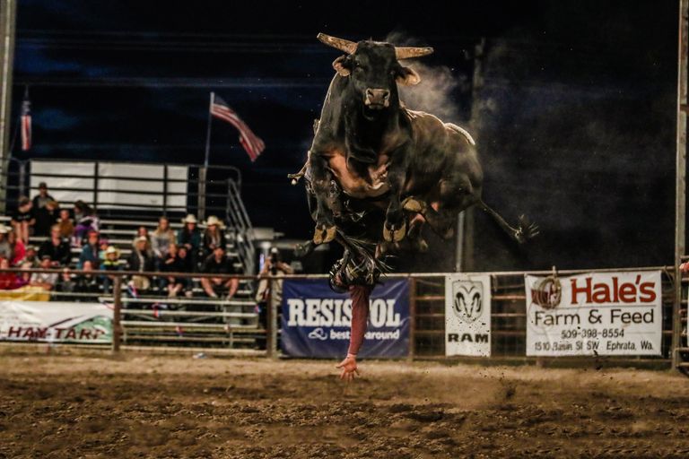 Purchase Coulee City PRCA Last Stand Rodeo Tickets