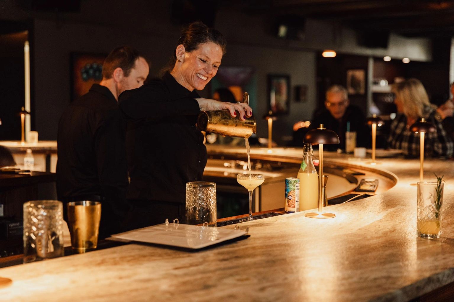 Bar photo 2