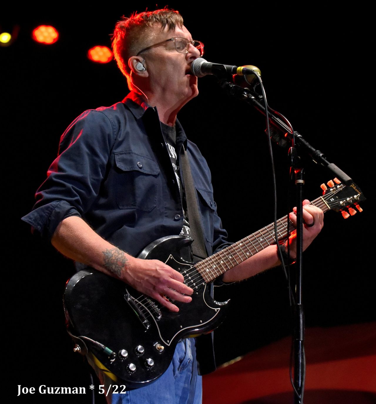 Toadies lead singer Vaden Todd Lewis