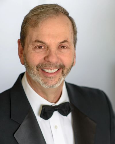 Lou Kosma, Artistic Director