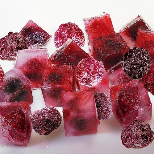Frozen berry ice cubes