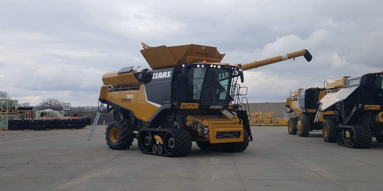 Heavy Equipment Cleaning Omaha, Nebraska