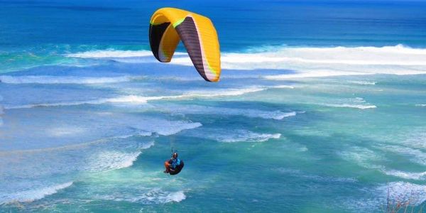 vuelo parapente
curso parapente
salto parapente
mejor lugar para aprender parapente