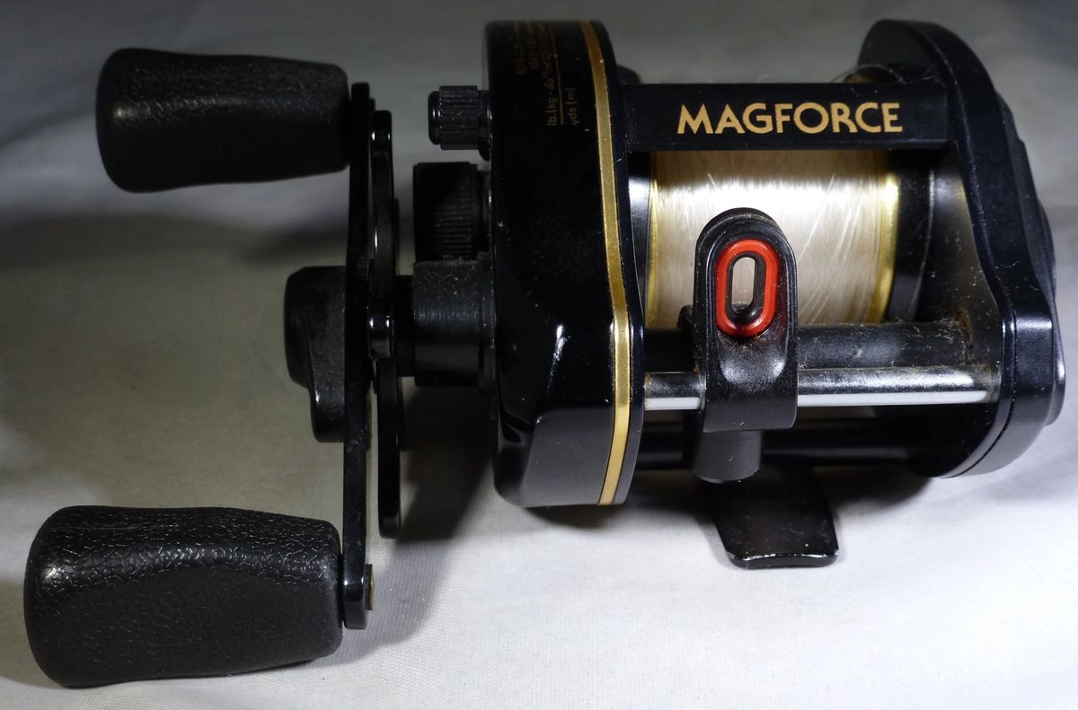 Vintage Daiwa Procaster PMA10S Baitcasting Bass Fishing Reel As Is VF6