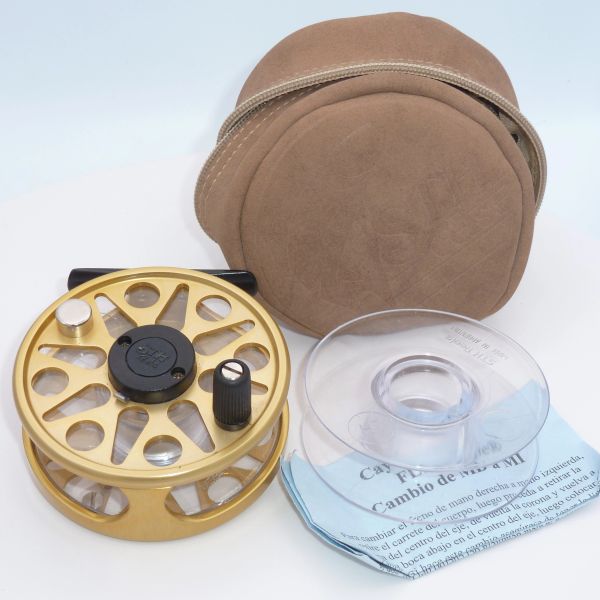cayuga fly reel Hatch - Iconic Made from anodized aluminum Sage Spectrum C Large-Arbor Fly