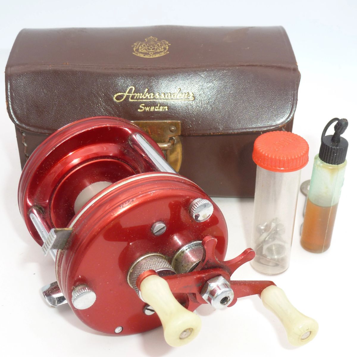 Moulinet Abu Ambassador 4500CS - Occasion Bon État - Fonctionnel