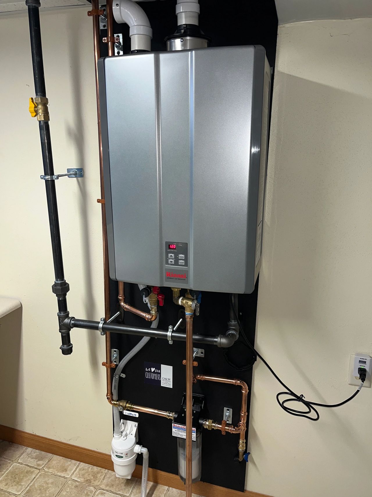 Rinnai Tankless Water Heater Leaking from Bottom: Quick Fixes