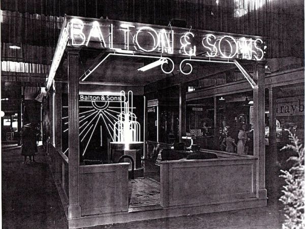 Neon Display Balton & Sons