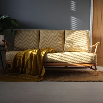 ERCOL Windsor Three Seater Sofa 252/3 Fleur De Lys Colonial Beech Wood  Refurbished Original 1960's 