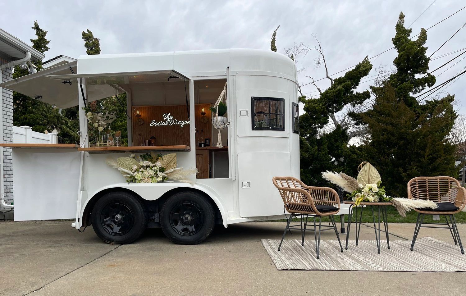 The Social Wagon - Mobile Bar in Long Island