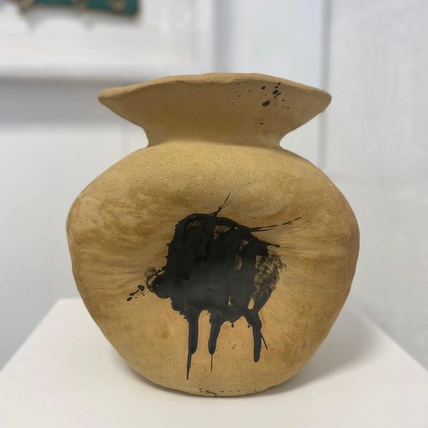 Hit Vase made by ceramic artist Kenza Gray (Norwich, Norfolk)