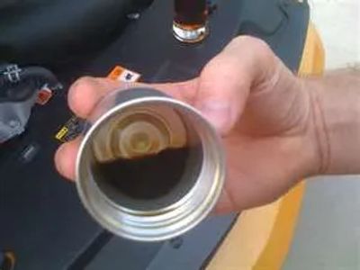 What Is An Oil Catch Can? 