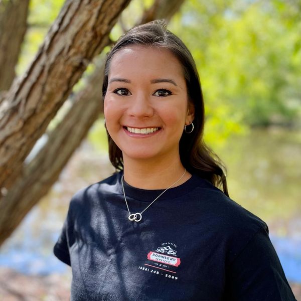 Jennifer Dunger from Roaming RV Services