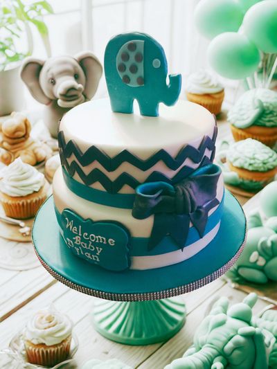 elephant baby shower cake from Imagicakes cake designers in Philadelphia