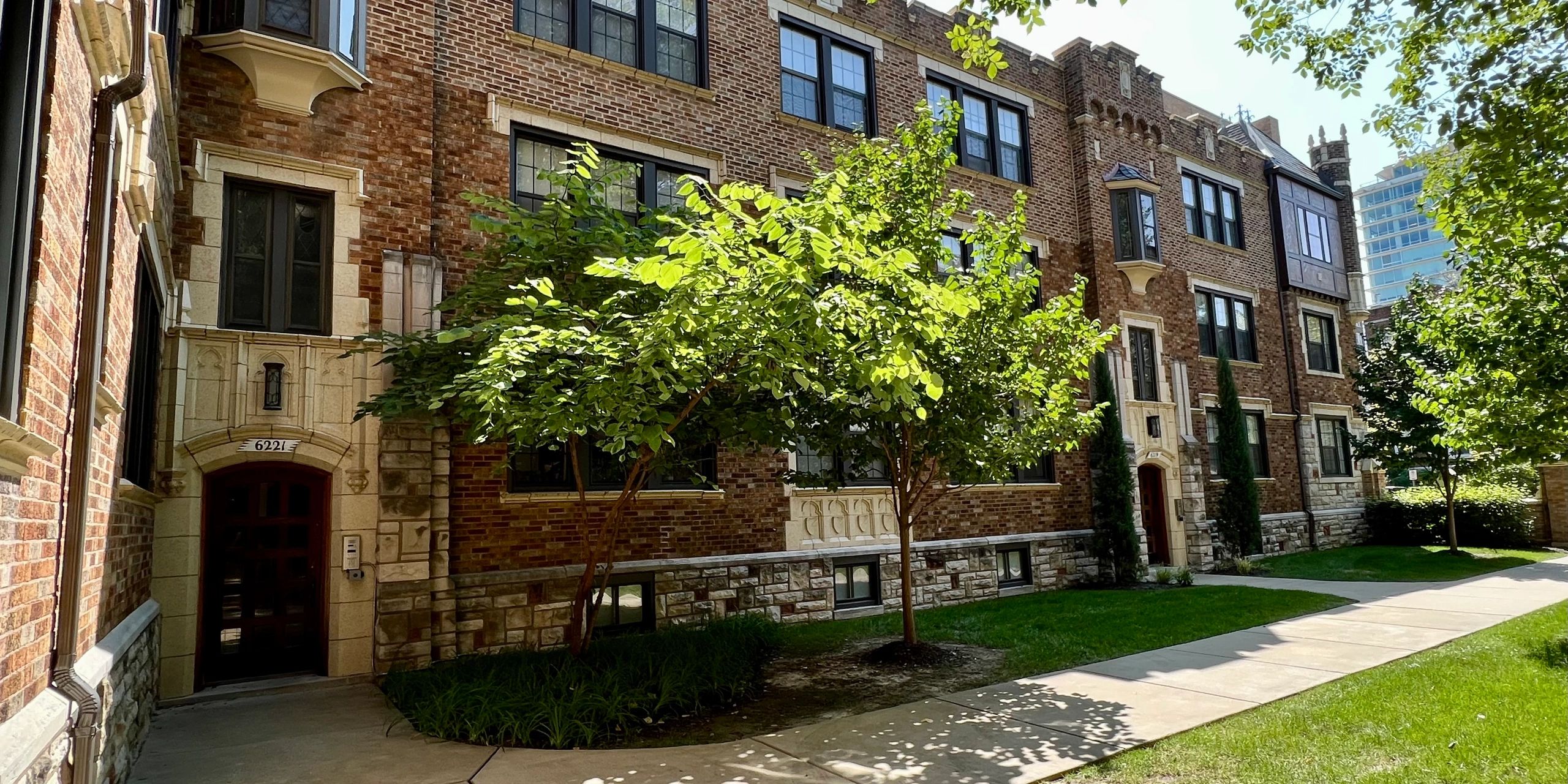 Rosebury Rentals apartments near Forest Park, DeMun & WashU, 6219-6221 Rosebury Ave, St. Louis 63105