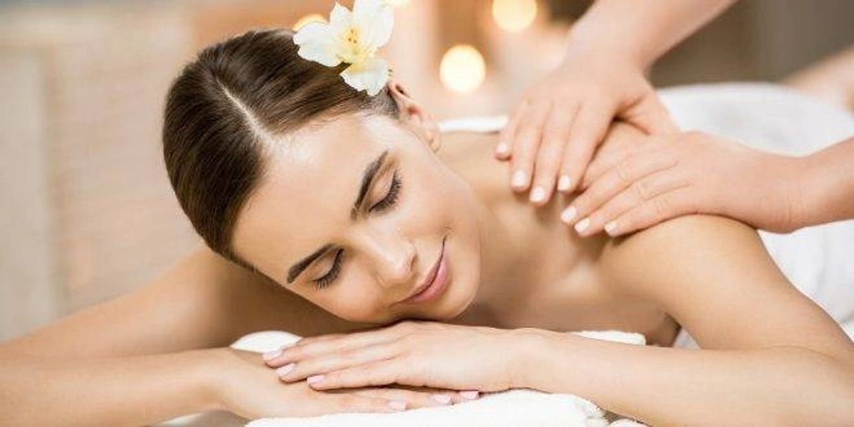 Back Neck & Shoulder Massage 