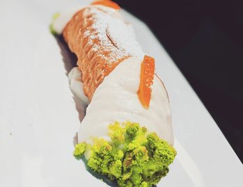 Mike's Cannoli Bar