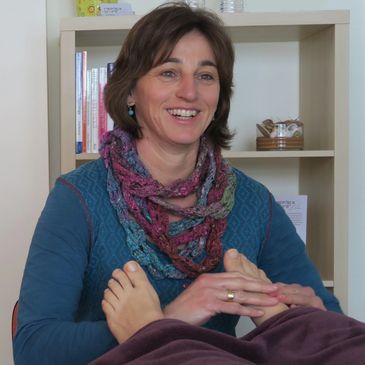 Annette Michl, a certified Reflexologist practicing in Kelowna, BC, Canada 