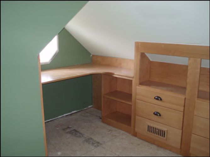 Bunk Room with Built-ins