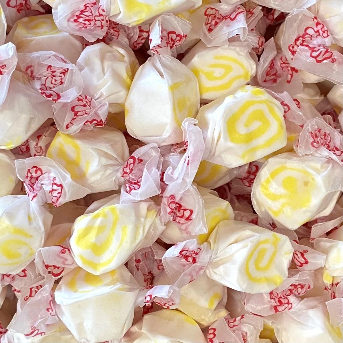 Pina Colada Salt Water Taffy Town Gourmet Taffy 1 Pound Tropical Flavor - Bild 3 von 4