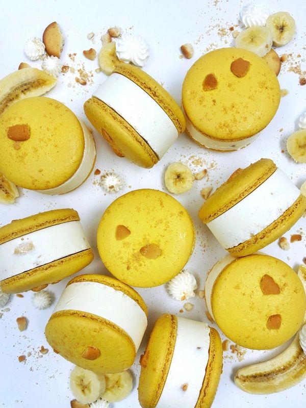 Banana Pudding Macaron Ice Cream Sandwich