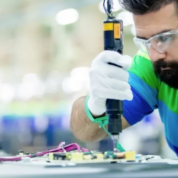 Supporting manufacturing and supply partnerships for scalable, production-ready product delivery.