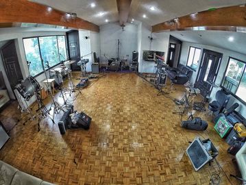 SALA DE ENSAYOS 7M X 7M