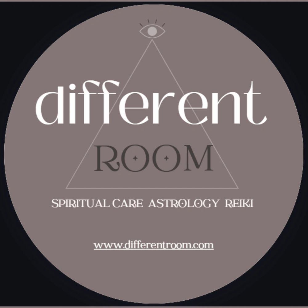Logo for Different Room: spiritual care, astrology, reiki.