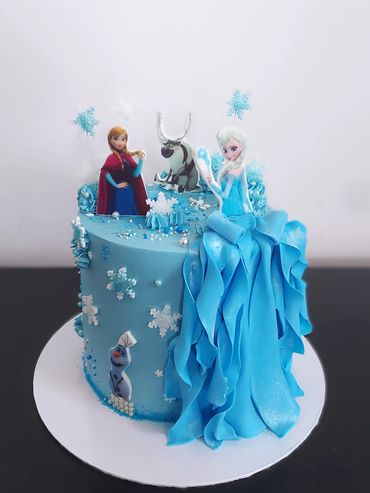 Frozen themed cake