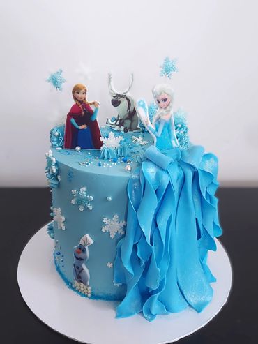 Frozen themed cake