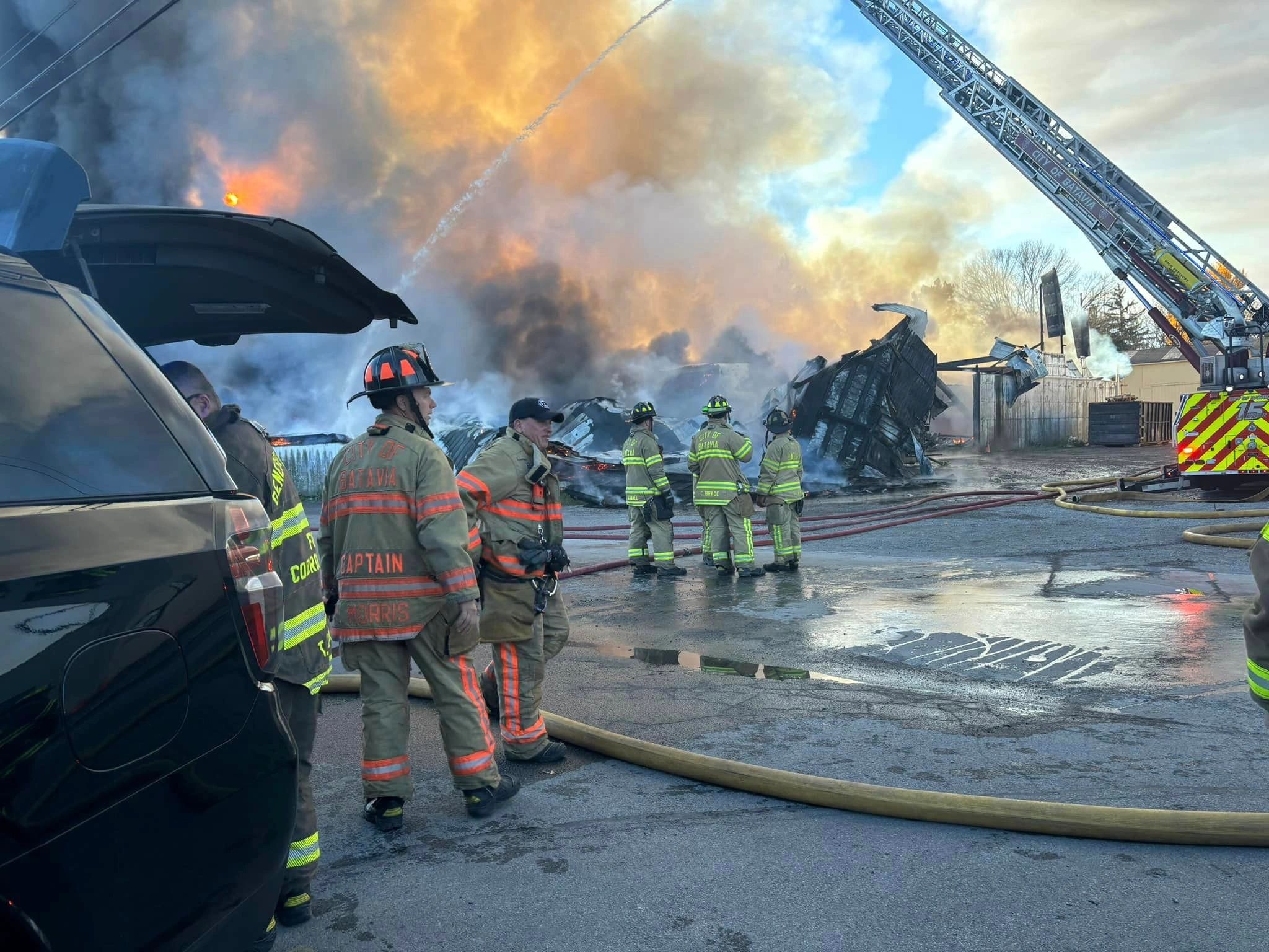 Warehouse fire goes to 3 alarms in City of Batavia