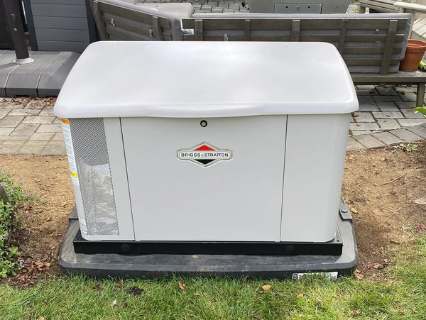 Automatic standby generator 