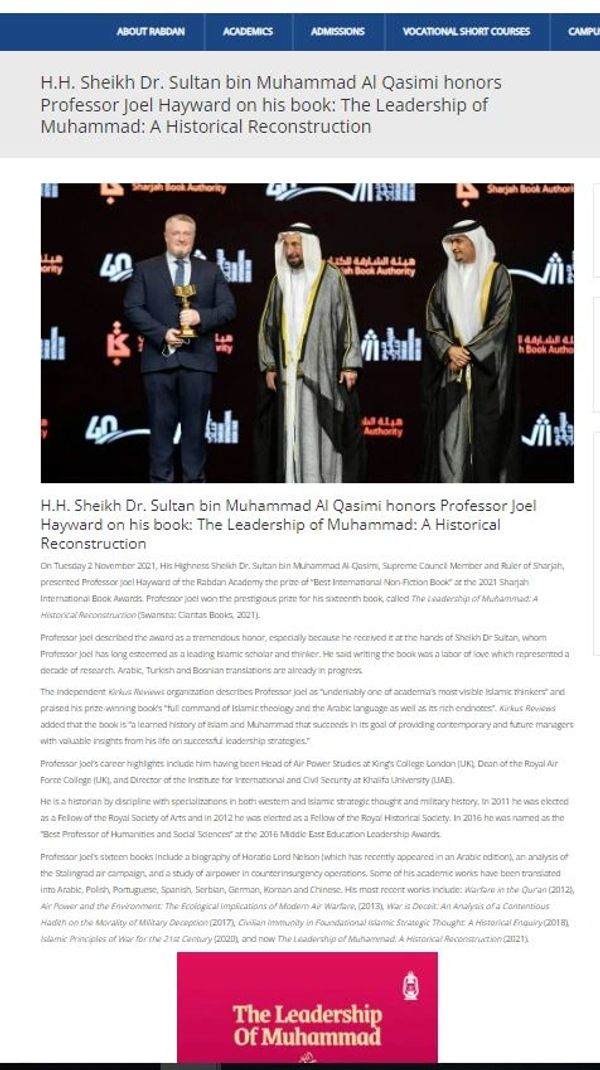 H.H. Sheikh Dr. Sultan bin Muhammad Al Qasimi honors Professor Joel Hayward on his book: The Leaders