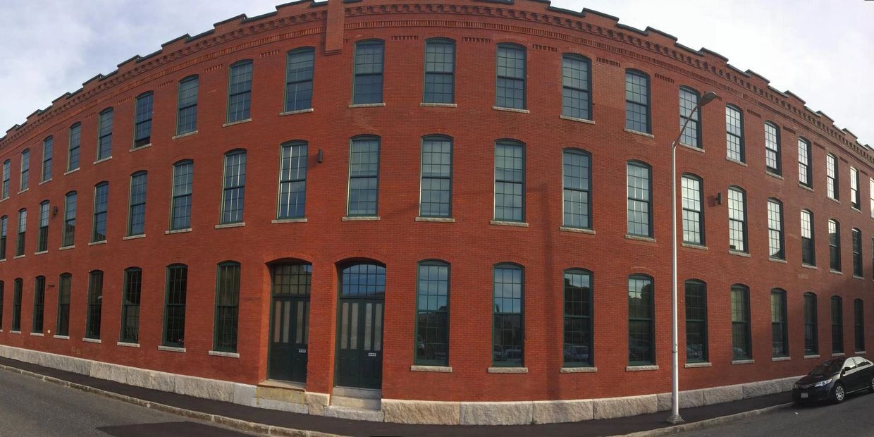 Historic Windows
Replacement Windows
Apartment Window Replacement
Massachusetts 
New Hampshire MD PA