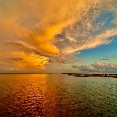 Sunset at St. Pete Florida.                 ©Michelle Fedosoff